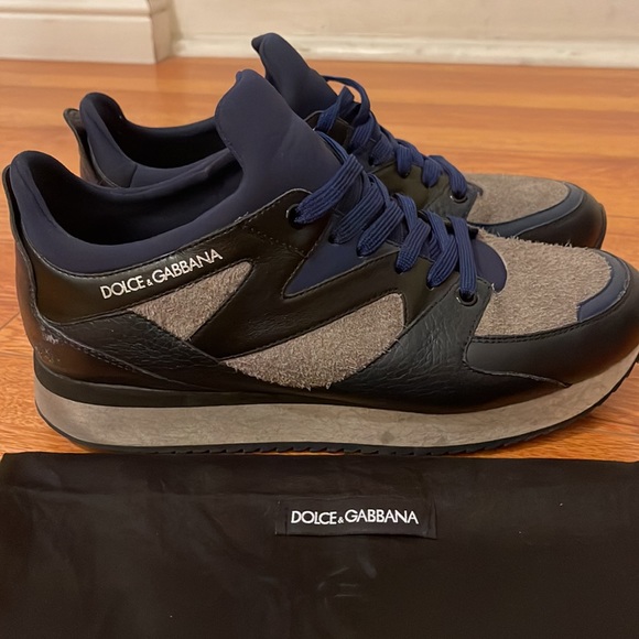 DOLCE & GABBANA
Color-block pebbled-leather, suede and neoprene sneakers! - Picture 4 of 5